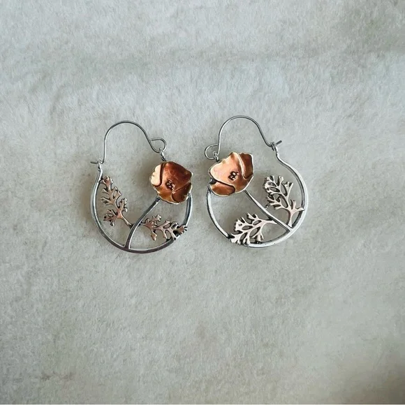 🏖️ 5x$25 Bohemian Flower Hoop Earrings - Picture 3 of 4